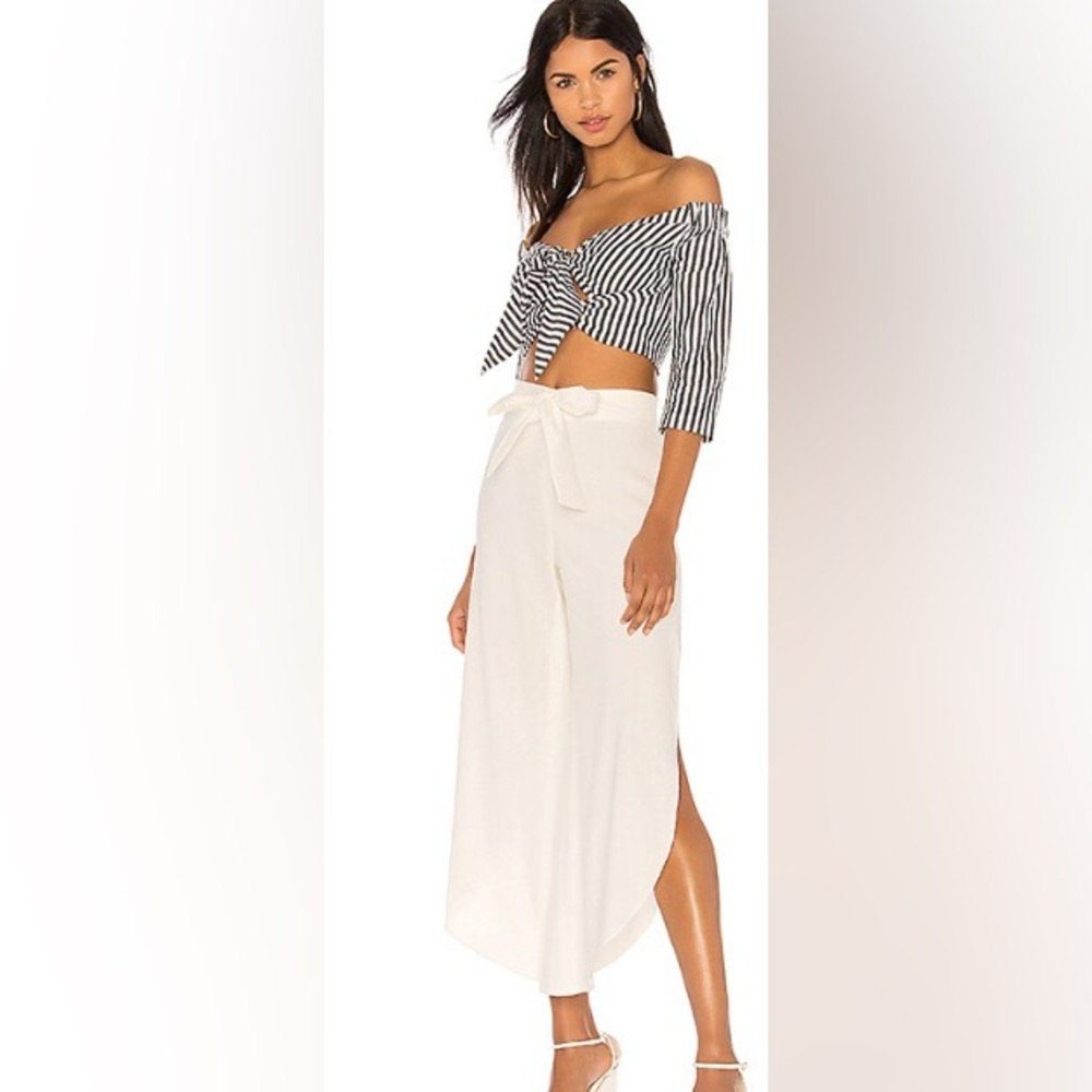 Alice + Olivia Erza Petal Pant in off white